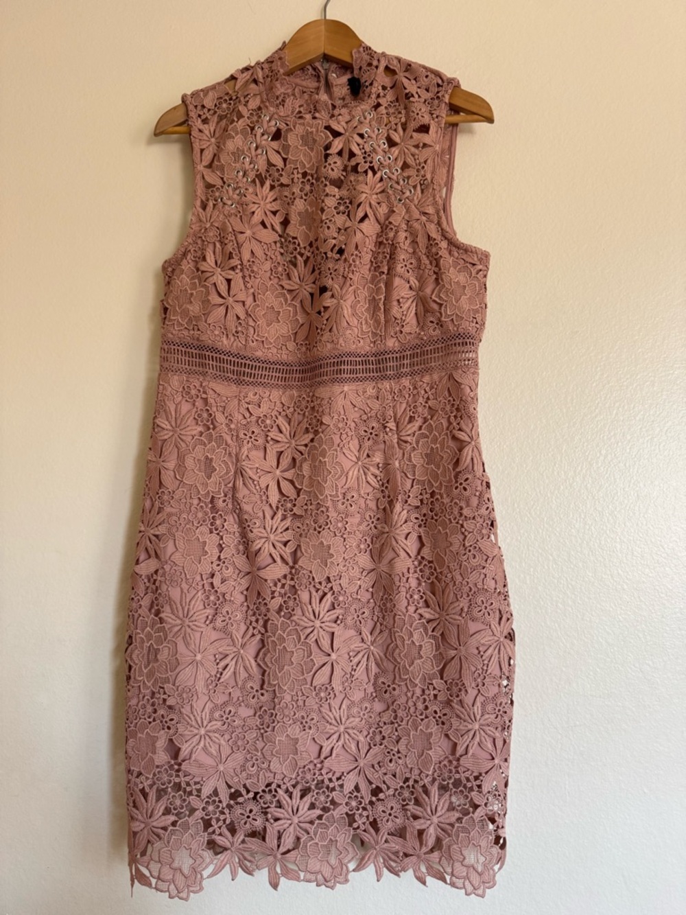 Bardot Dusty Rose Floral Lace Midi Dress Wedding guest, formal, date night